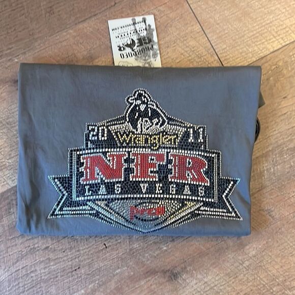 NFR LAS VEGAS RODEO LADIES XL WRANGLER SHIRT NWT🏷🤠 - Picture 1 of 10